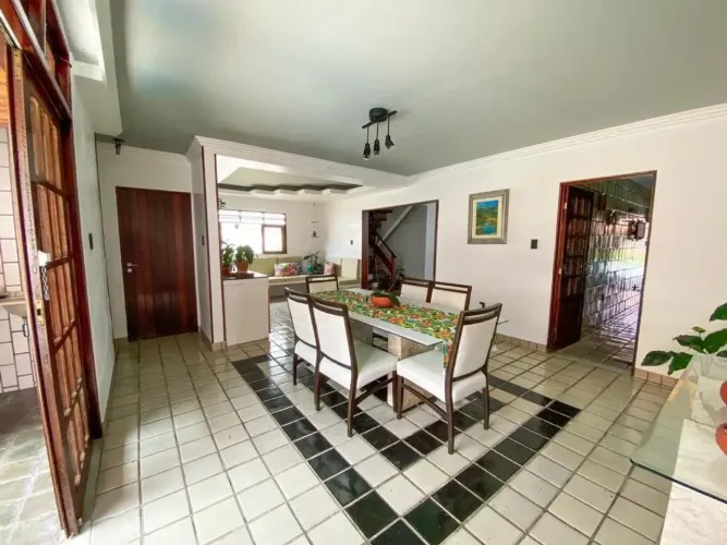 SN vende Belissima casa no Aldebaran