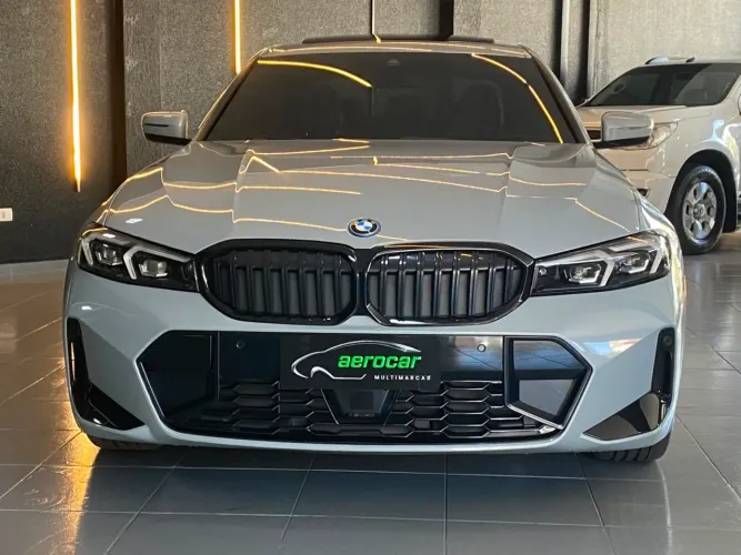 BMW 330E M Sport 2.0 Turbo Híbrido AU 2023
