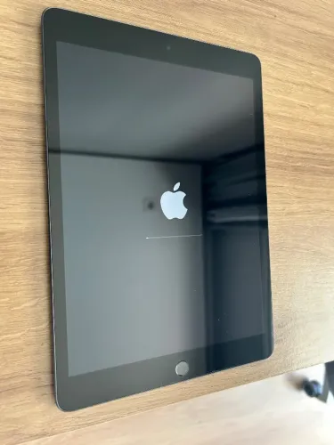 iPad 9 geração 64gb Modelo A2602 - Seminovo