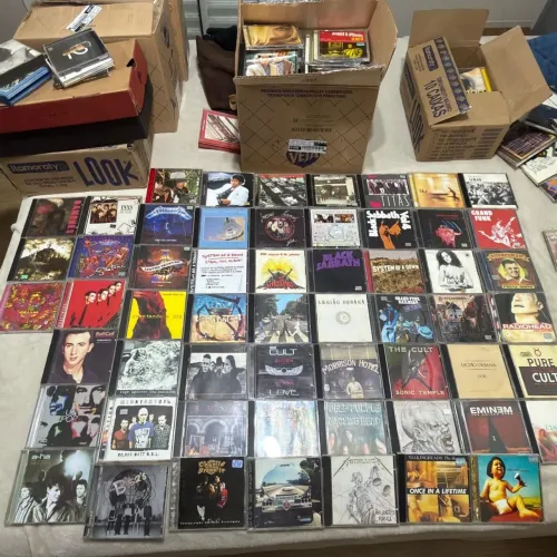 Cds Variados Mais de 300 Unidades Coleção Desfazendo !