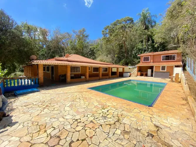 Vende-se Chácara com 50% do valor de entrada+parcelas - Bairro Maracanã em Jarinu/SP