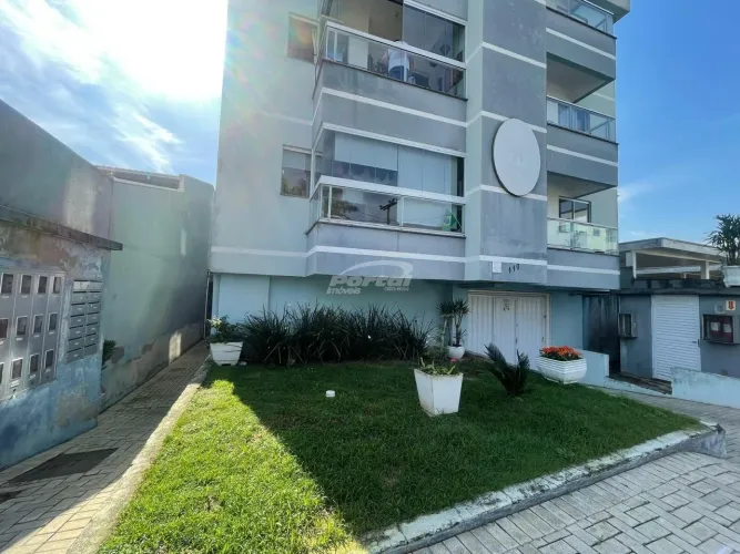 Imóvel disponível para locação, no Bairro Tapajós em Indaial SC