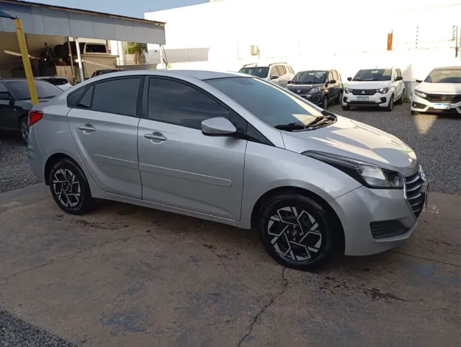 Hyundai HB20S C.style/c.plus1.6 Flex 16V Aut. 4P 2016