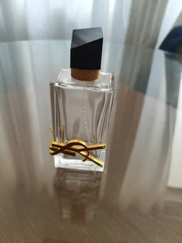 Frasco Yves Saint Laurent Libre 90ml Refilável