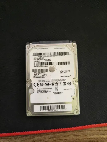 HD 2.5 Seagate Momentus 1TB + Case Metal 3.0 - 100% Saudável - PS4 / Xbox / Notebooks