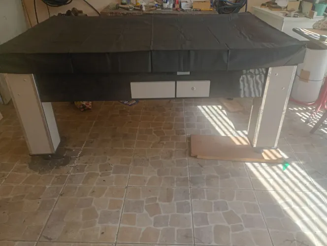 Vendo mesa sinuca e bilhar nova com ficheiro pedra de ardósia fone *