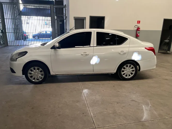 Nissan Versa 1.0 12V Flexstart 4P Mec. 2020