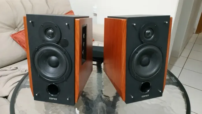 Caixas de Som Edifier R1700 BT