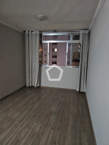 Apartamento em Cerqueira César