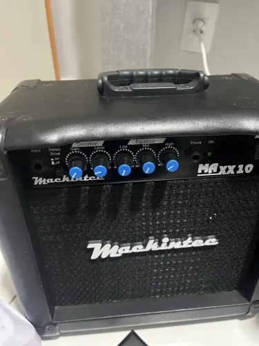 Amplificador mackintec