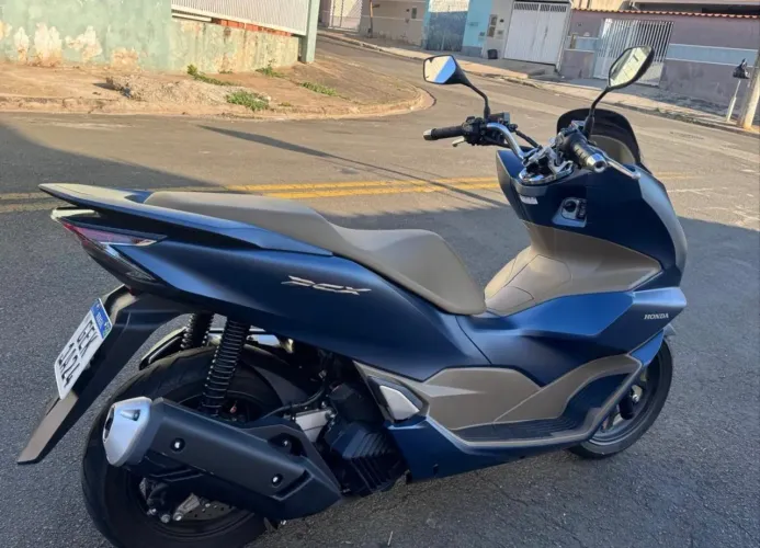PCX DLX 160 CC AZUL