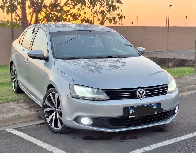 Volkswagen Jetta Comfortline 2.0 T.flex 8V 4P Tipt. 2012