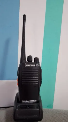 Rádio intercomunicador Baofeng Novinho
