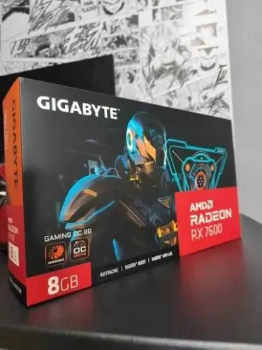 Placa de vídeo RX 7600 Gigabyte lacrada 