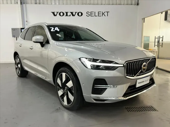 Volvo XC-60 T-8 Ultimate 2.0 AWD (híbrido) 2024