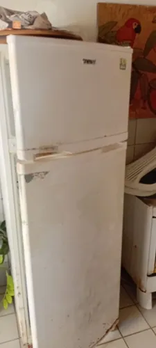 VENDO GELADEIRA E FOGÃO