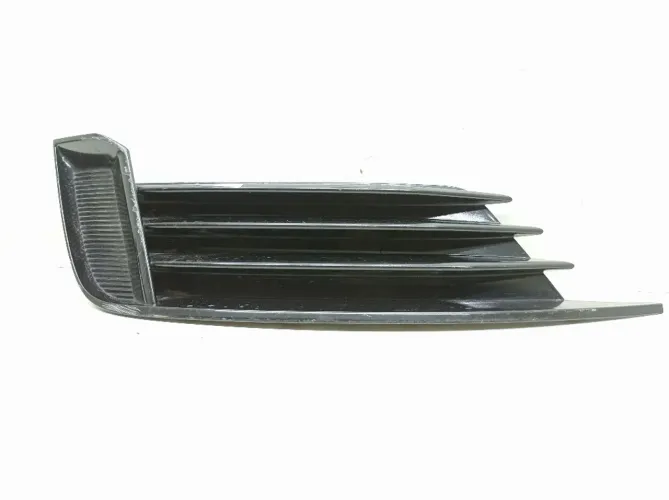 Grade Farol Milha Esquerda Audi A3 Sedan 2.0 2016 8v5807681
