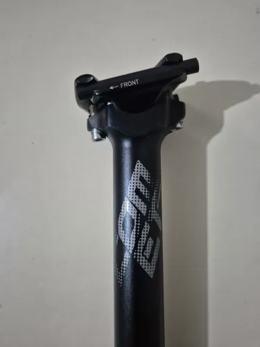 Canote de Selim FSA Comet 27.2 x 400mm