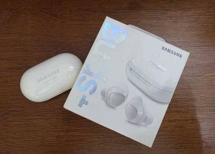 Samsung Galaxy Buds + Branco (Fones de Ouvido)