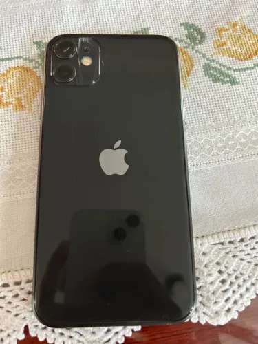 iPhone 11 Preto 64GB