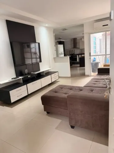 linda casa semi mobiliada ( cond rubi)