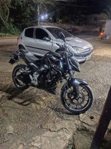 HONDA CB 300F TWISTER 2025