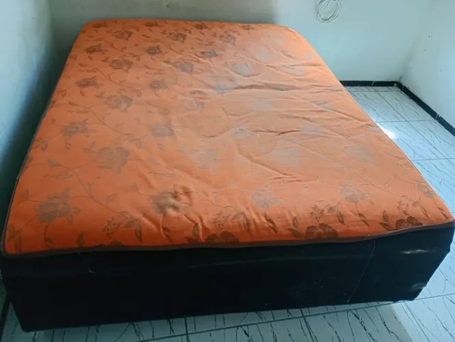 Cama