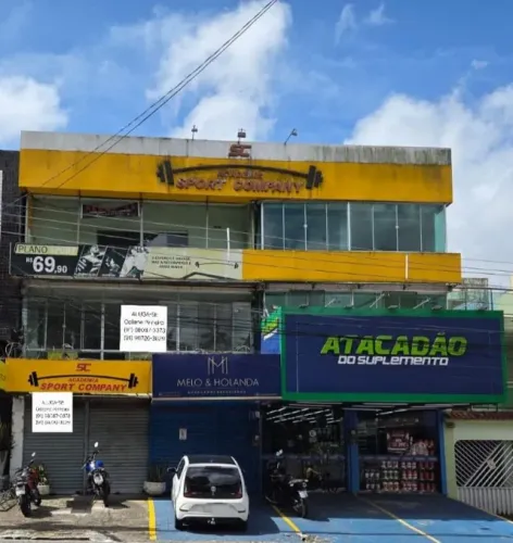 PREDIO COMERCIAL DE 3 PAVIMENTOS NA TRAV. SÃO ROQUE ICOARACI, COM 600M².