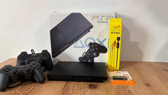 PS2 Slim Original Nunca Aberto (Lacrado de Fábrica) + 2 Jogos Originais + Pendrive 64GB