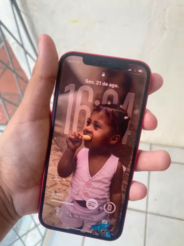 iPhone 12