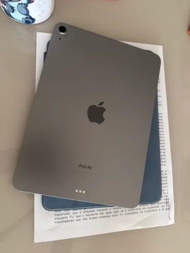 iPad Air 6th generation 256GB - pouco uso- NÃO TROCO