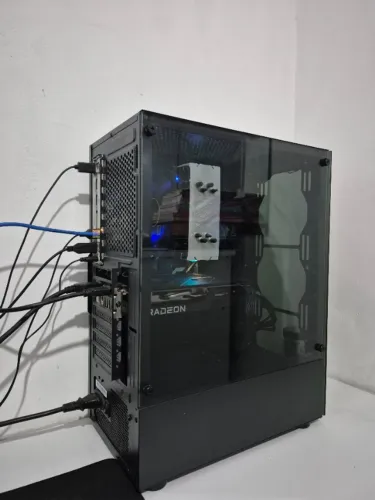 PC Gamer  com I7 11ª + RX 6600 24GB RAM