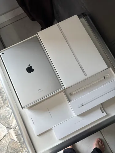iPad 9ª Geração 64GB + Apple Pencil 1ª Geração (Excelente estado)