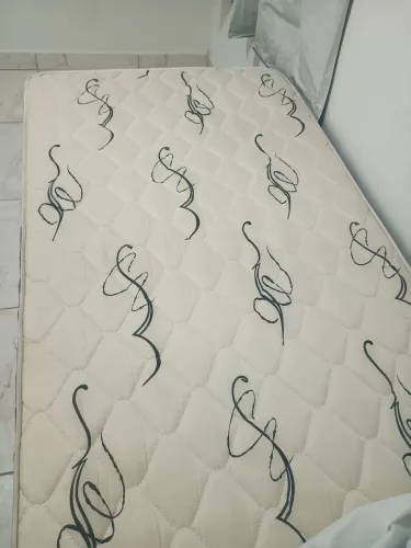 Cama box solteiro com colchão