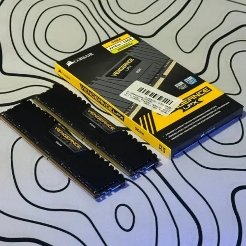 32GB RAM Corsair Vengeance LPX 3.600MHZ | 2x16GB DDR4 (Venda ou Troca)
