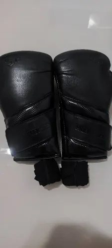 Luvas e Bandagem Muay Thai