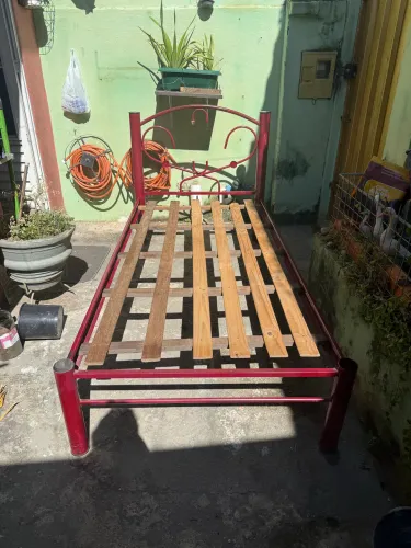 Cama ferro solteiro 