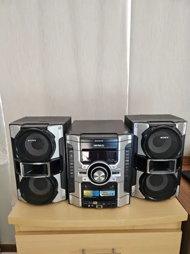 Mini System Sony Genezi