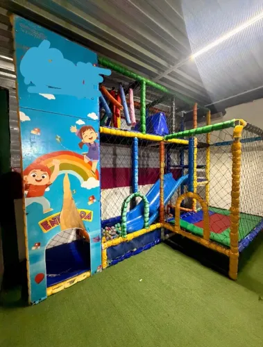 VENDO BRINQUEDO PLAYGROUD