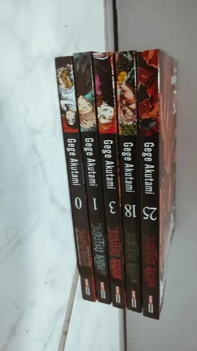 Mangás de Jujutsu Kaisen - volumes ( 0/1/3/18/25)
