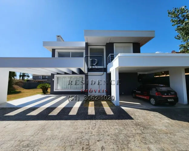 Casa de Luxo em Condomínio - Belém Novo, Porto Alegre-RS: 4 quartos, 4 suítes, 3 salas, 2