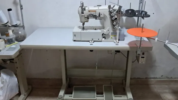 Máquina galoneira industrial direct singer