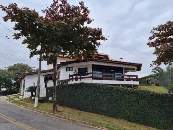 Casa com 4 dormitórios à venda, 380 m² por R$ 1.380.000,00 - Jardim Emília - Sorocaba/SP