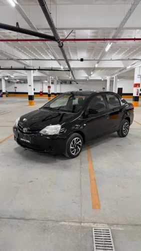Toyota Etios X Sedan 1.5 Flex 16V 4P Mec. 2015