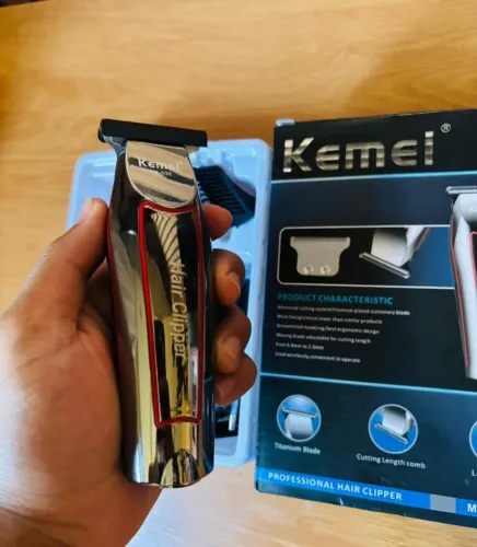 Máquina de Acabamento Kemei Barba Cabelo