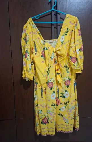 Vestido Marca LHB