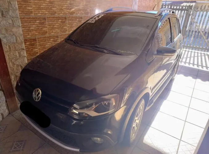 Volkswagen Crossfox 1.6 MI Total Flex 8V 5P 2013
