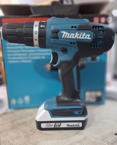 PARAFUSADEIRA MAKITA 18V MODELO HP48DW