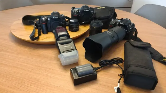 Kit Cameras Nikon D300s, D200, D90 + Lentes 80-120, 18-105, 50mm + Flash SB900