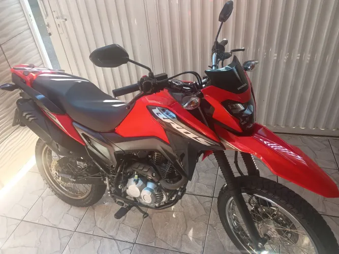 Moto super zerada
